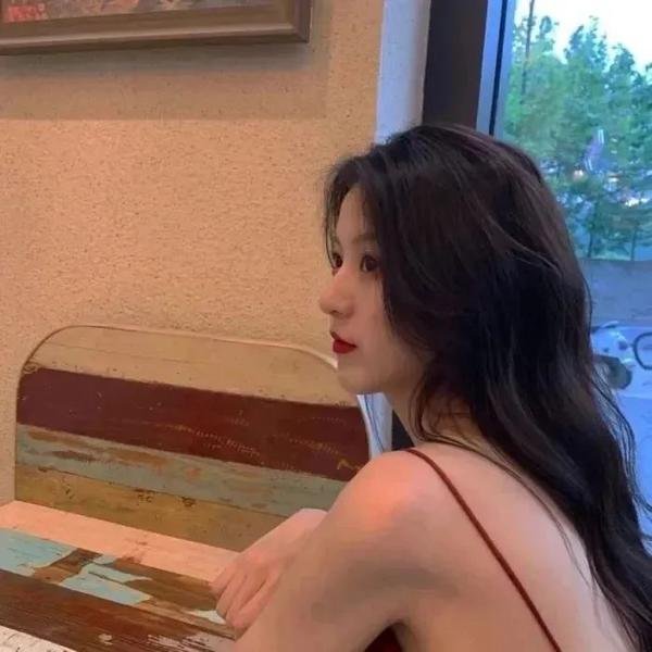 那年盛夏我们绽放如花